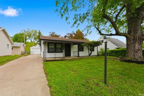 Tiny photo for 1427 Baywood Drive, New Haven, IN 46774 (MLS # 202617057)