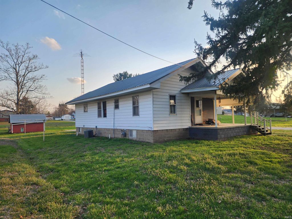 Photo of 516 John Street, Plainville, IN 47568 (MLS # 202610669)