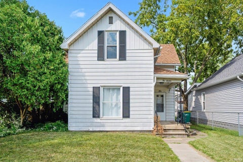 Tiny photo for 216 W Broadway Street, Mishawaka, IN 46545 (MLS # 202636390)
