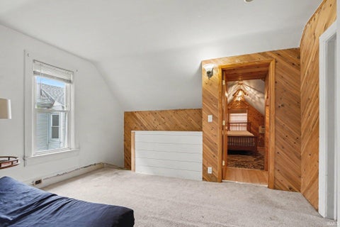 Tiny photo for 216 W Broadway Street, Mishawaka, IN 46545 (MLS # 202636390)