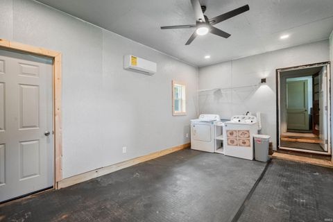 Tiny photo for 10346 E 170 S, Greentown, IN 46936 (MLS # 202630071)