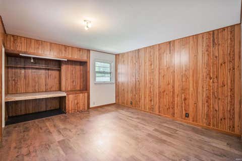 Tiny photo for 10346 E 170 S, Greentown, IN 46936 (MLS # 202630071)
