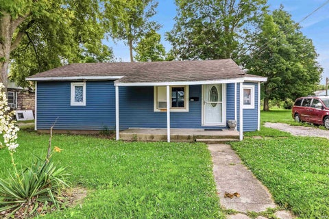 Photo of 1002 E 30th Street, Marion, IN 46953 (MLS # 202625408)