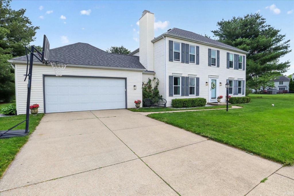 Photo of 51514 Steeple Chase Court, Granger, IN 46530 (MLS # 202619528)