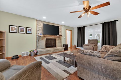 Tiny photo for 3132 Fairview Avenue, Logansport, IN 46947 (MLS # 202620277)