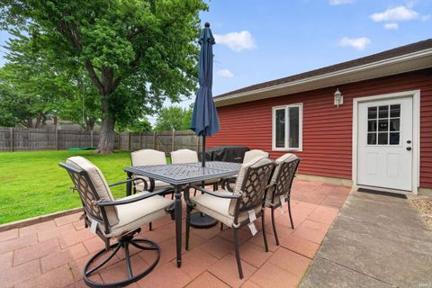 Tiny photo for 3132 Fairview Avenue, Logansport, IN 46947 (MLS # 202620277)