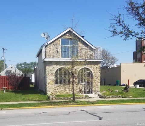 Tiny photo for 1308 Salem Street, Lafayette, IN 47904 (MLS # 202614987)