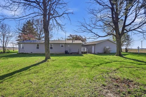 Tiny photo for 3657 N County Road 425 W, New Castle, IN 47362 (MLS # 202612029)
