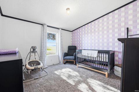 Tiny photo for 3657 N County Road 425 W, New Castle, IN 47362 (MLS # 202612029)