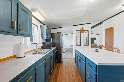 Tiny photo for 3657 N County Road 425 W, New Castle, IN 47362 (MLS # 202612029)