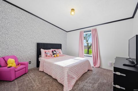 Tiny photo for 3657 N County Road 425 W, New Castle, IN 47362 (MLS # 202612029)