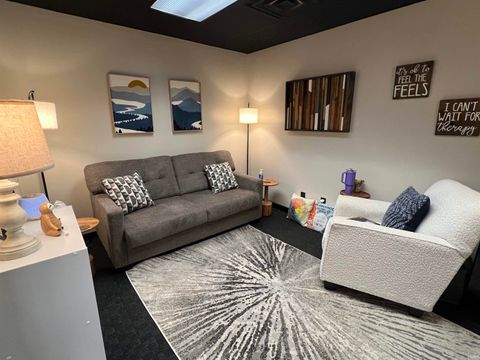 Tiny photo for 210 W Walnut Street, Kokomo, IN 46901 (MLS # 202522224)