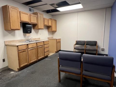 Tiny photo for 210 W Walnut Street, Kokomo, IN 46901 (MLS # 202522224)