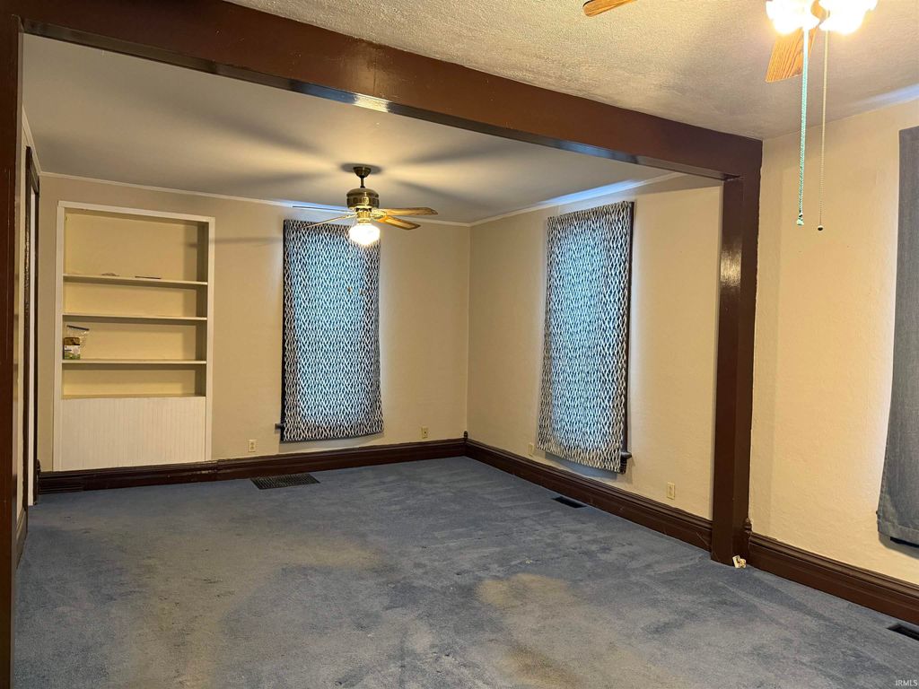 Photo of 612 Mclean Street, Ligonier, IN 46767 (MLS # 202545030)