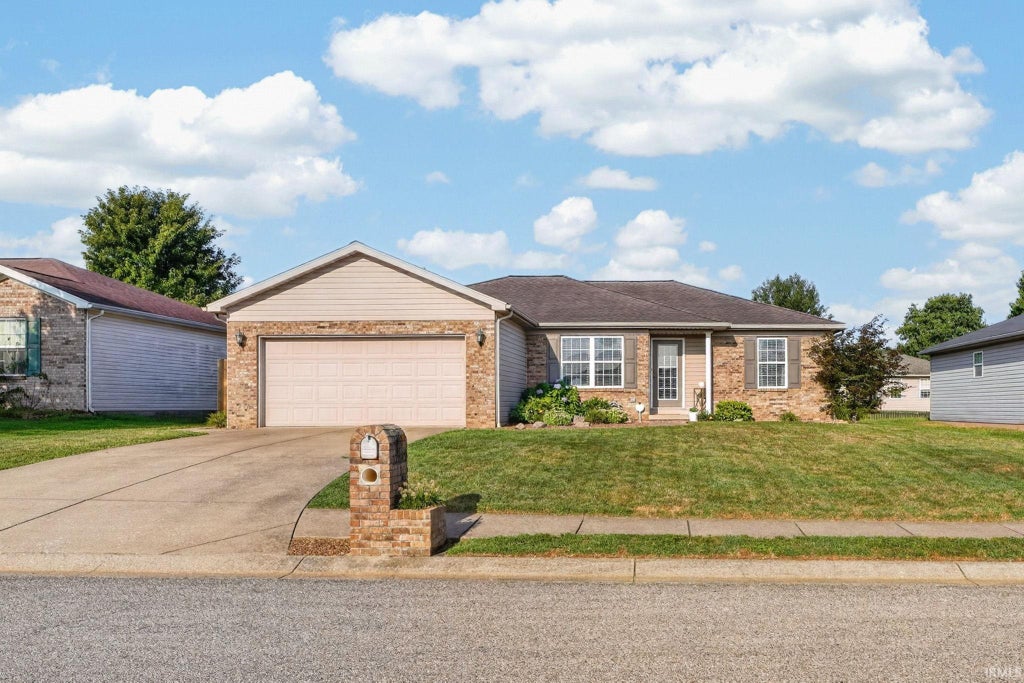 Photo of 12642 Cold Water Drive, Evansville, IN 47725 (MLS # 202637231)