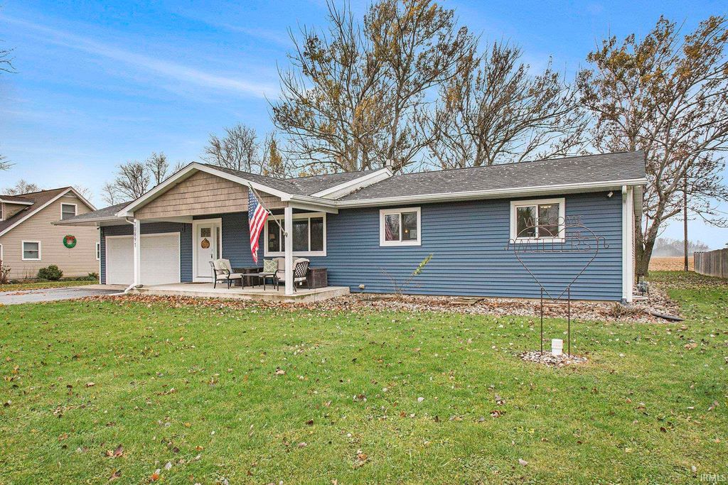 Photo of 70891 Tecumseh Drive, Nappanee, IN 46550 (MLS # 202545961)