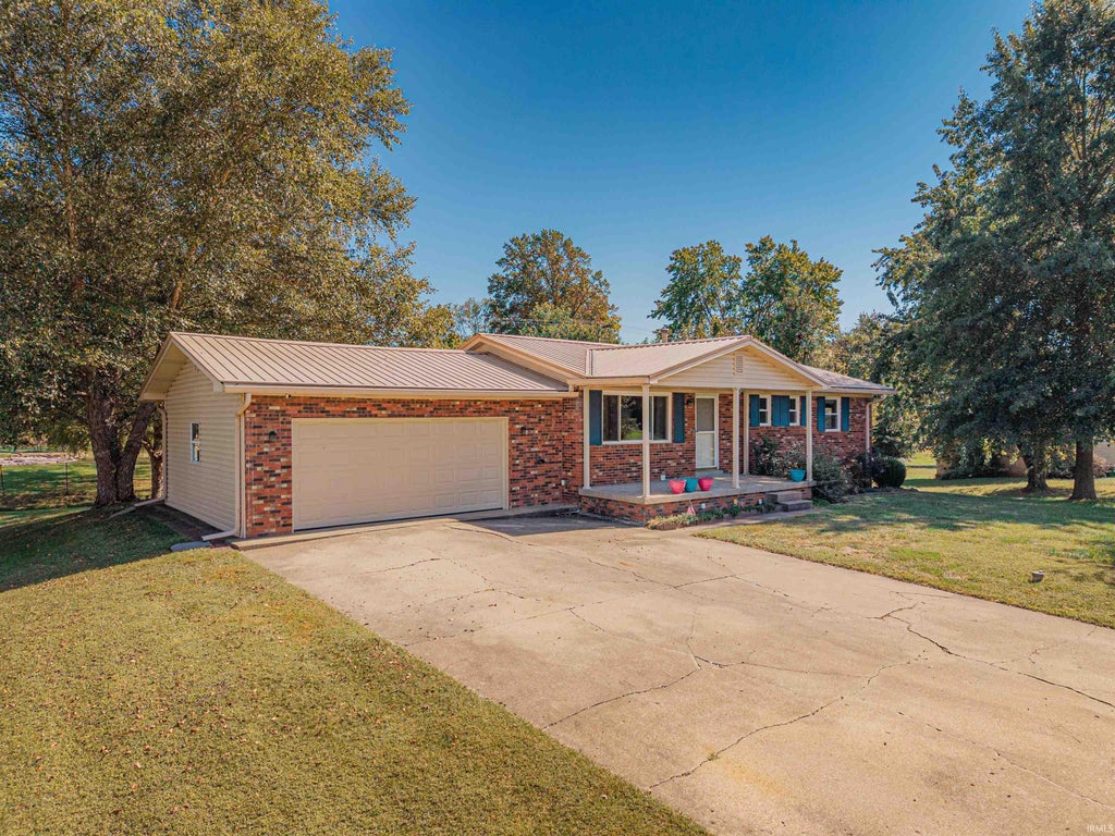 Photo of 2577 Juanita Avenue, Wadesville, IN 47638 (MLS # 202642588)