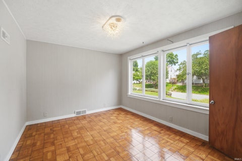 Tiny photo for 1410 Sinton Avenue, Lafayette, IN 47905 (MLS # 202621594)