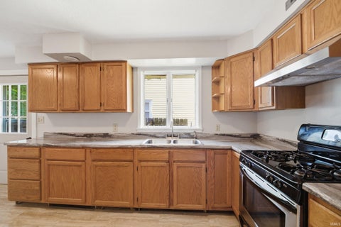 Tiny photo for 1410 Sinton Avenue, Lafayette, IN 47905 (MLS # 202621594)