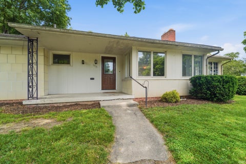 Tiny photo for 1410 Sinton Avenue, Lafayette, IN 47905 (MLS # 202621594)