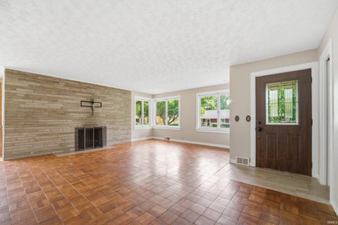Tiny photo for 1410 Sinton Avenue, Lafayette, IN 47905 (MLS # 202621594)