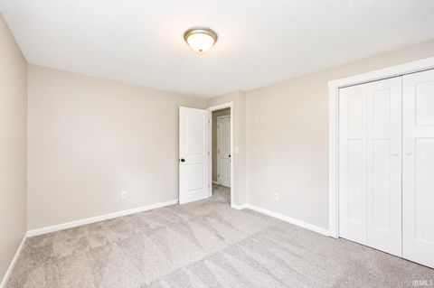 Tiny photo for 1918 Klug Drive, Fort Wayne, IN 46818 (MLS # 202622065)