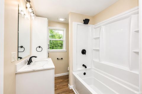 Tiny photo for 1918 Klug Drive, Fort Wayne, IN 46818 (MLS # 202622065)