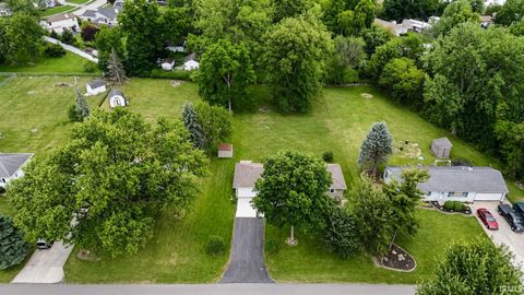 Tiny photo for 1918 Klug Drive, Fort Wayne, IN 46818 (MLS # 202622065)