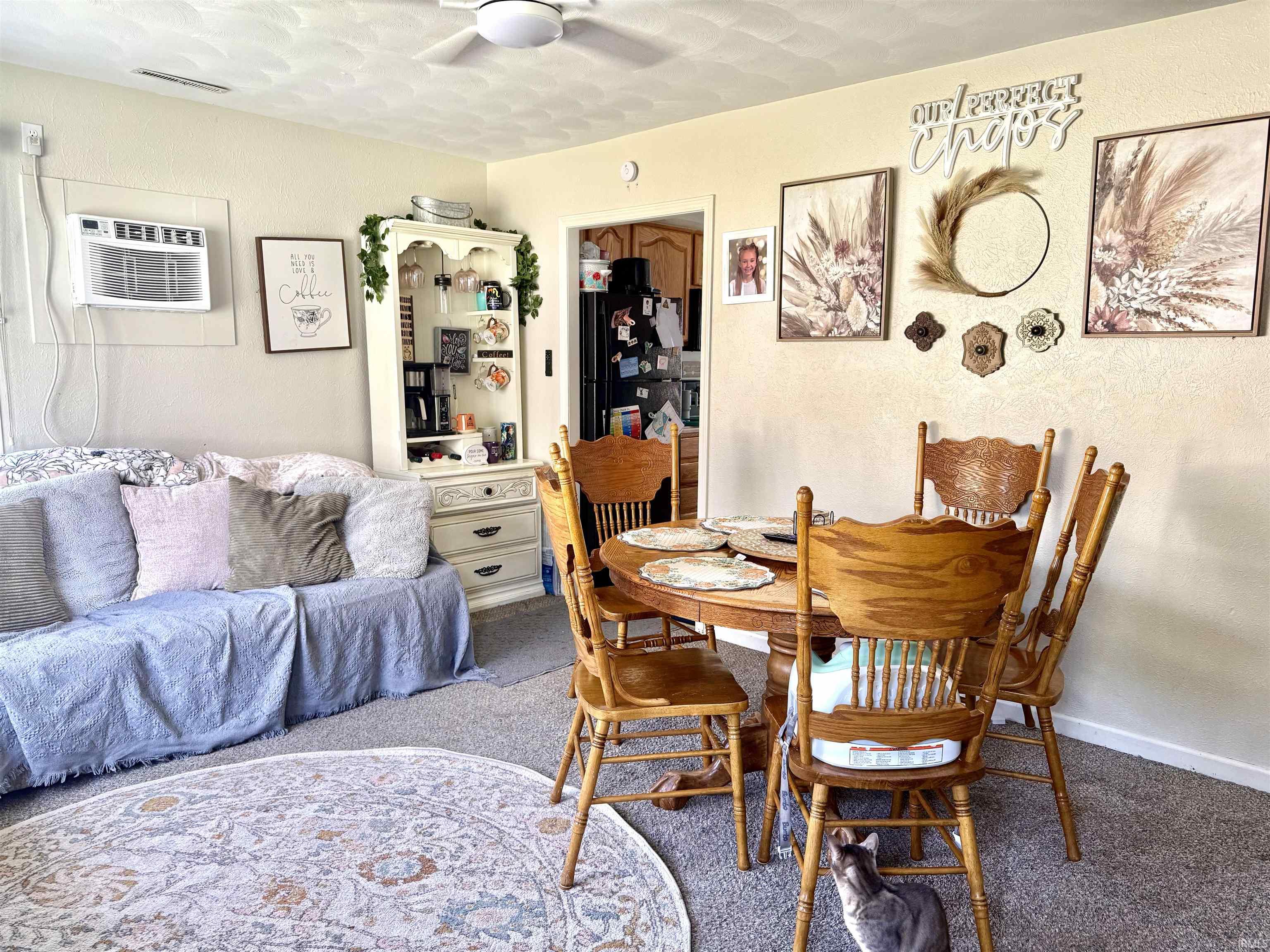 Elkhart, Indiana 46514, United States, 2 Bedrooms Bedrooms, ,1 BathroomBathrooms,Residential,Active,212121