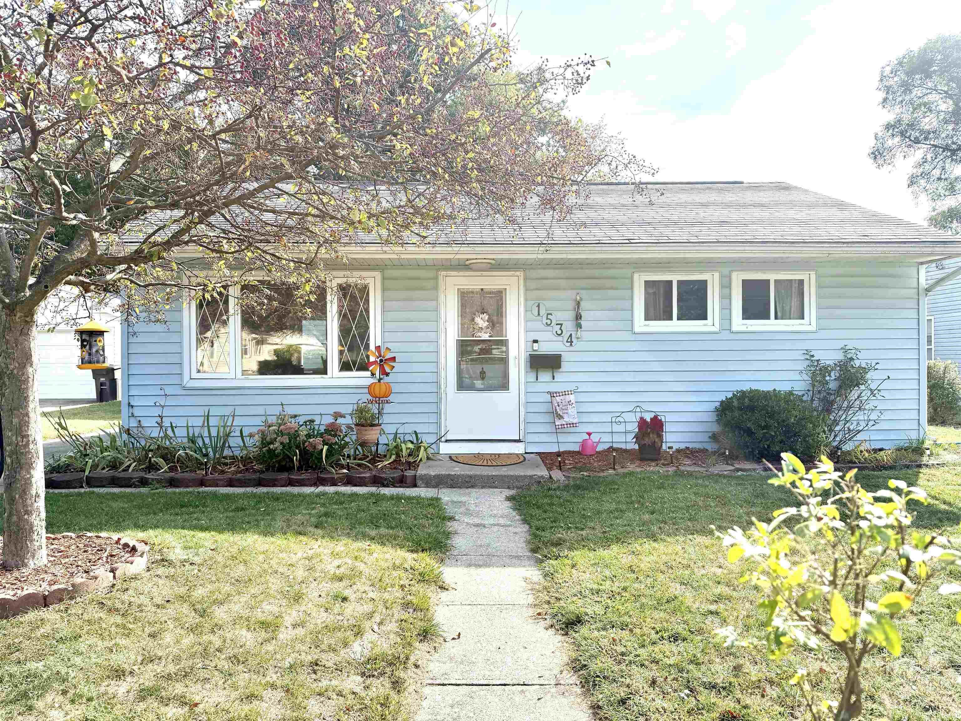 Elkhart, Indiana 46514, United States, 2 Bedrooms Bedrooms, ,1 BathroomBathrooms,Residential,Active,212121 Elkhart, Indiana 46514, United States, 2 Bedrooms Bedrooms, ,1 BathroomBathrooms,Residential,Active,212121