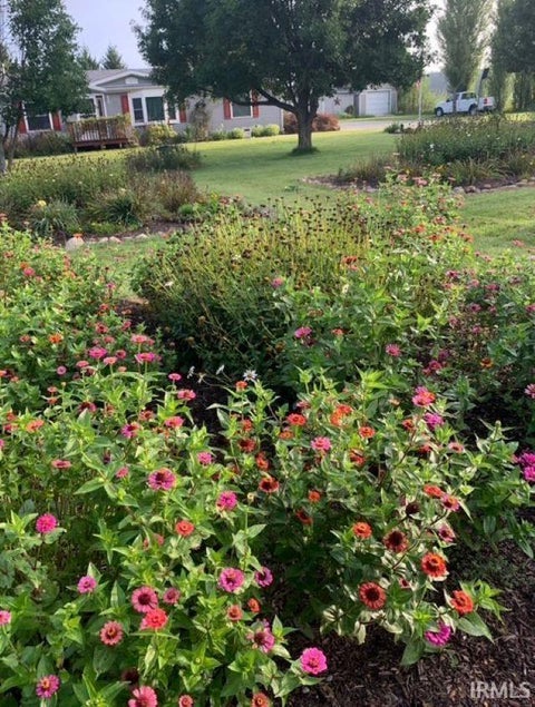 Tiny photo for 8369 W 700 S, Rossville, IN 46065 (MLS # 202639475)
