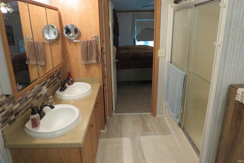Tiny photo for 8369 W 700 S, Rossville, IN 46065 (MLS # 202639475)