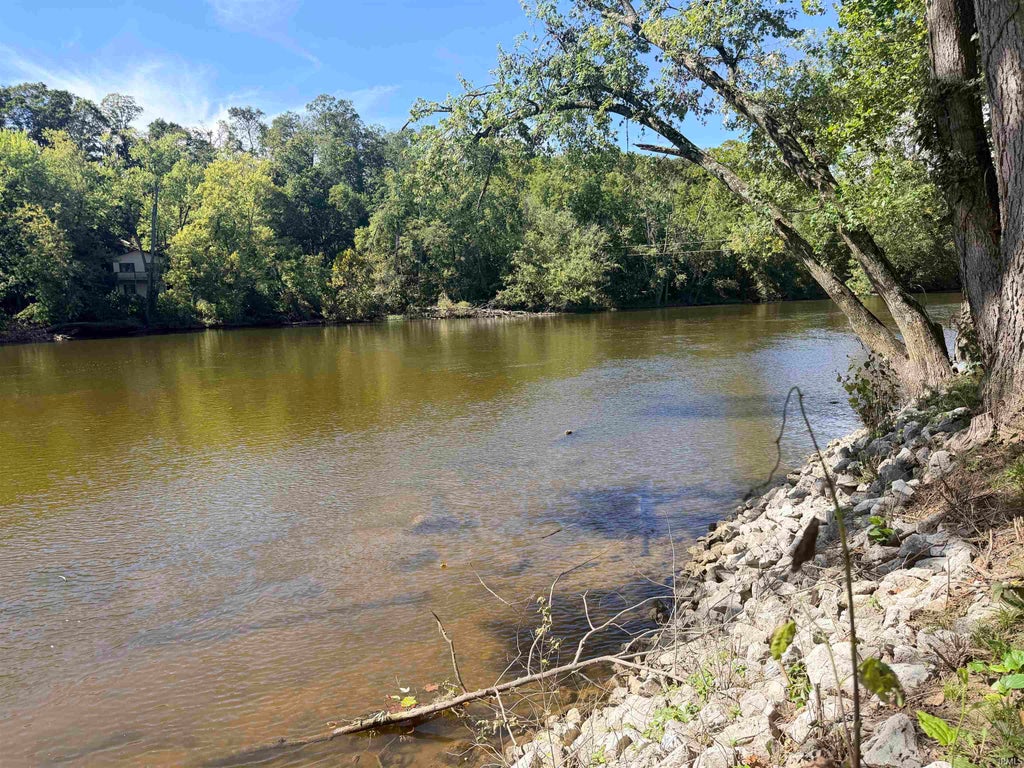 Photo of 12597 W Tippecanoe Ranch Road, Delphi, IN 46923 (MLS # 202640302)