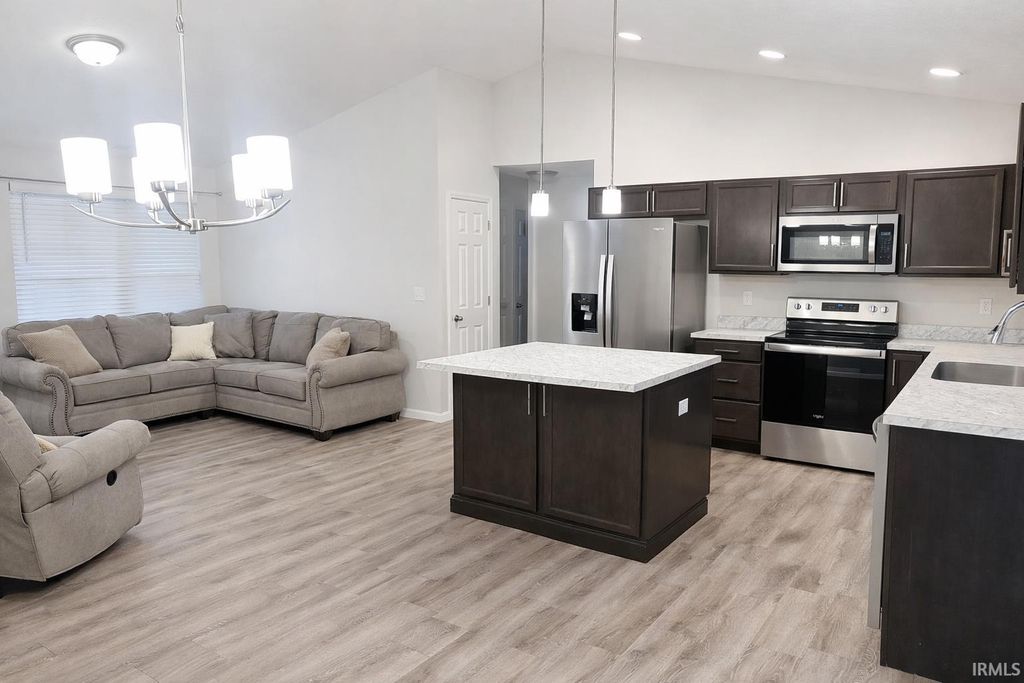 Photo of 1313 S Baldwin Court, Princeton, IN 47670 (MLS # 202601726)