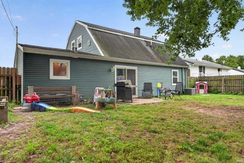 Tiny photo for 2302 Baton Rouge Drive, Kokomo, IN 46902 (MLS # 202640875)