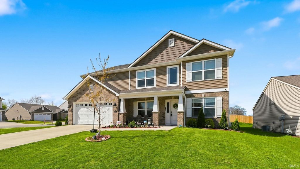 Photo of 5076 Redwall Rim Passageway, Fort Wayne, IN 46808 (MLS # 202614330)