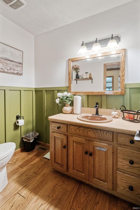 Tiny photo for 509 Venetian Way, Kokomo, IN 46901 (MLS # 202535548)