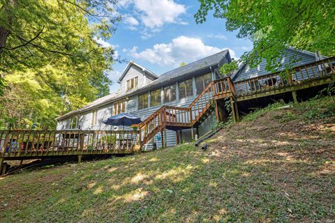Tiny photo for 509 Venetian Way, Kokomo, IN 46901 (MLS # 202535548)