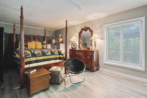 Tiny photo for 509 Venetian Way, Kokomo, IN 46901 (MLS # 202535548)