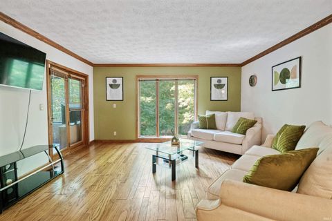Tiny photo for 509 Venetian Way, Kokomo, IN 46901 (MLS # 202535548)