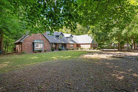 Tiny photo for 509 Venetian Way, Kokomo, IN 46901 (MLS # 202535548)