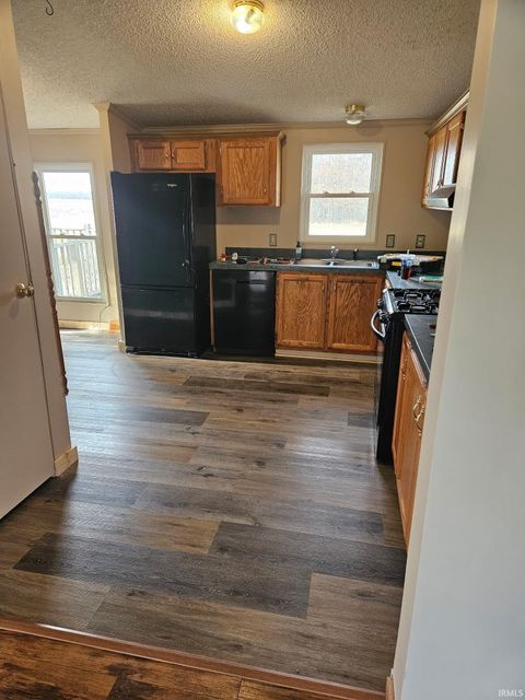 Tiny photo for 4330 S Rivercrest, Winamac, IN 46996 (MLS # 202528587)