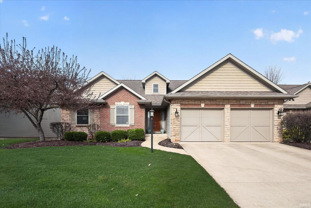 Photo of 53475 Hansel Lane, South Bend, IN 46637 (MLS # 202612893)