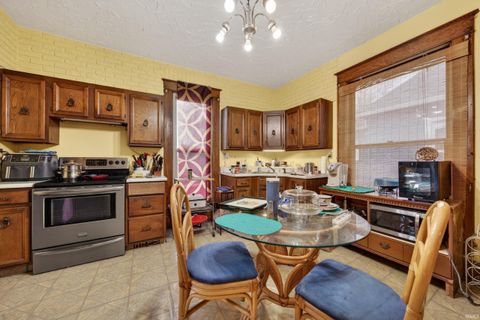 Tiny photo for 633 S Apperson Way, Kokomo, IN 46901 (MLS # 202613118)