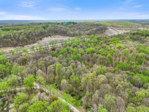 Photo of 6620 W Duvall Street, Bloomington, IN 47403 (MLS # 202613280)