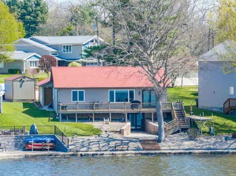Photo for 710 Spring Beach Road