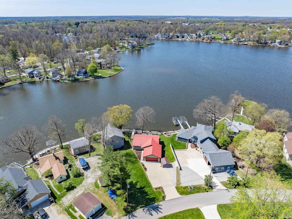 Photo of 710 Spring Beach Road, Rome City, IN 46784 (MLS # 202617438)