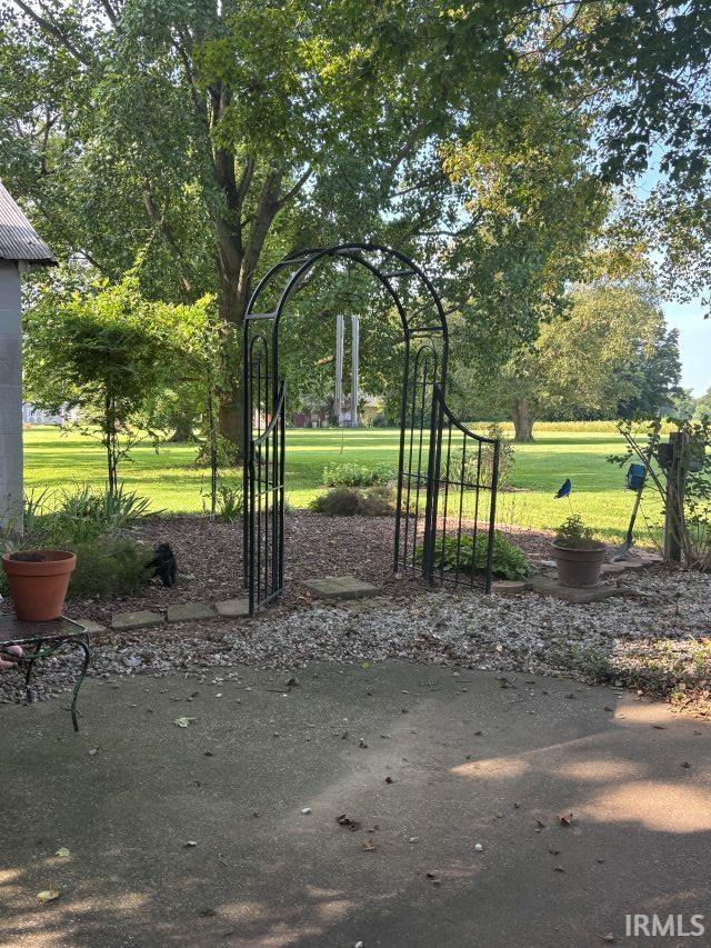 Photo of 4184 N Maple Street, Richland, IN 47634 (MLS # 202639282)