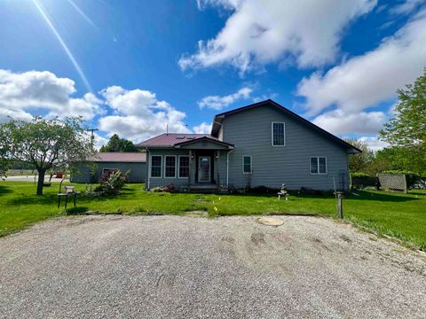 Photo of 15 W SR 16, Lucerne, IN 46950 (MLS # 202616013)