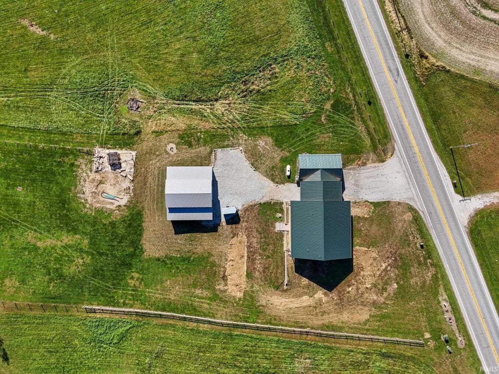 Photo of 11108 N Us Highway 231, Cloverdale, IN 46120 (MLS # 202643910)